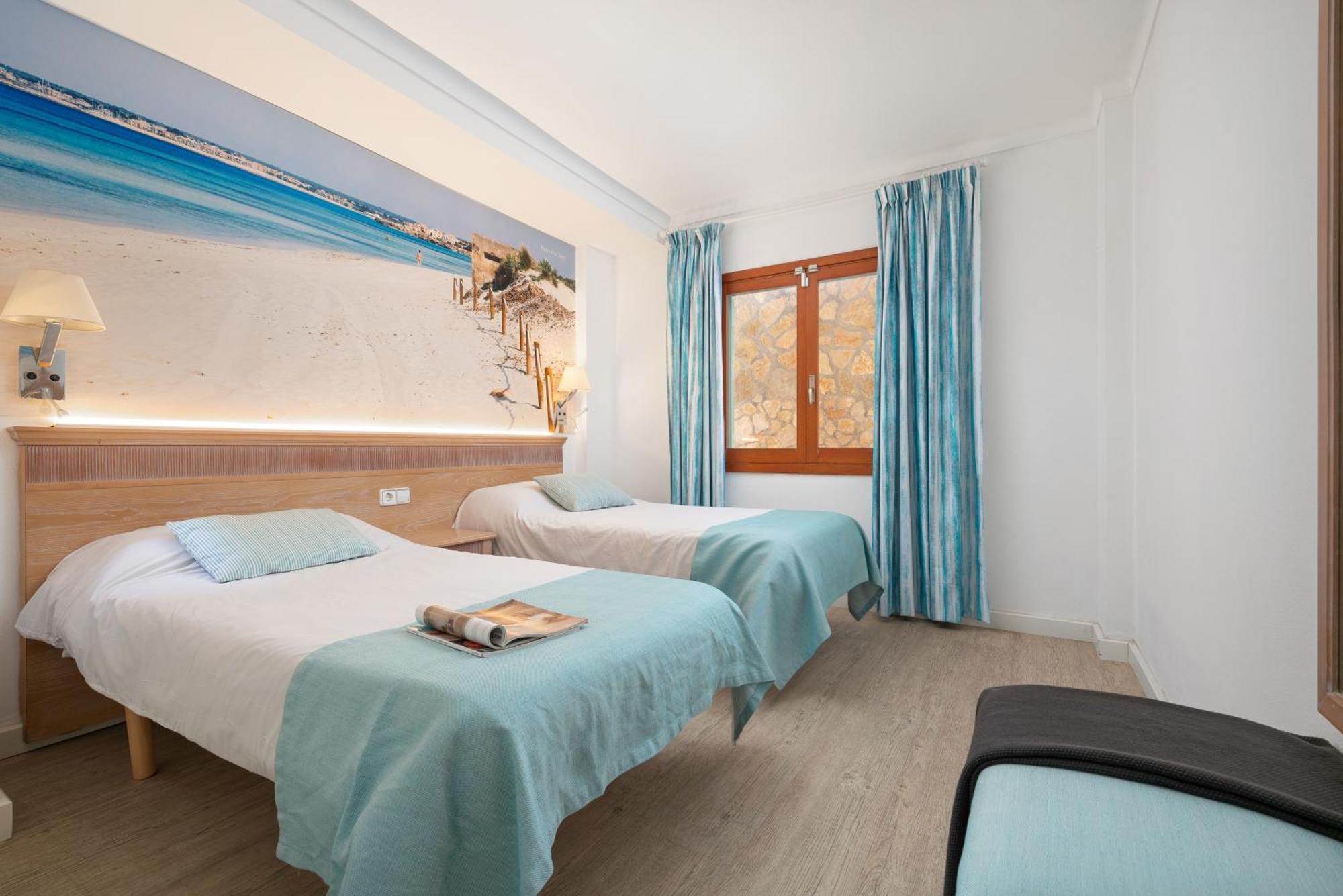 Apartamentos Playa Marina Кала-Феррера Экстерьер фото