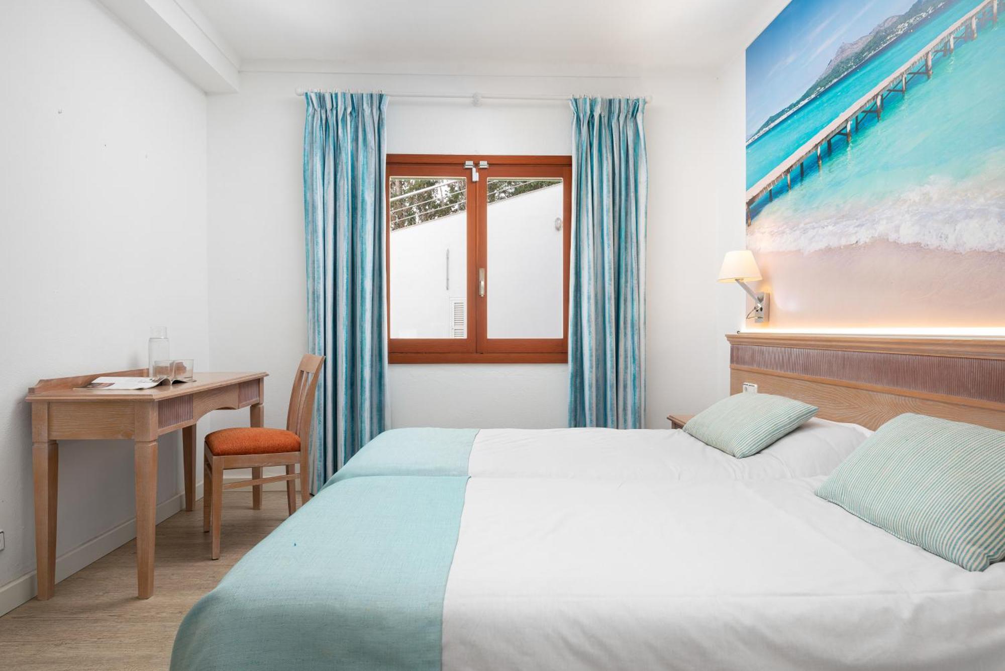 Apartamentos Playa Marina Кала-Феррера Экстерьер фото