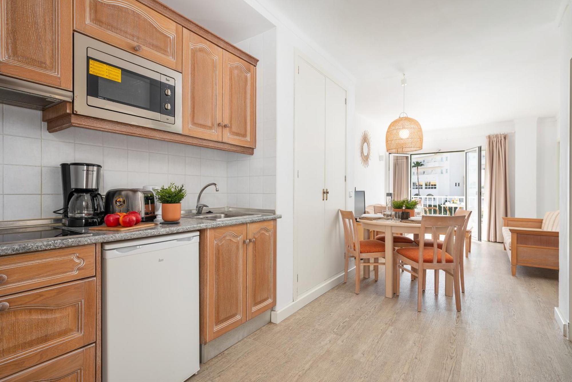 Apartamentos Playa Marina Кала-Феррера Экстерьер фото